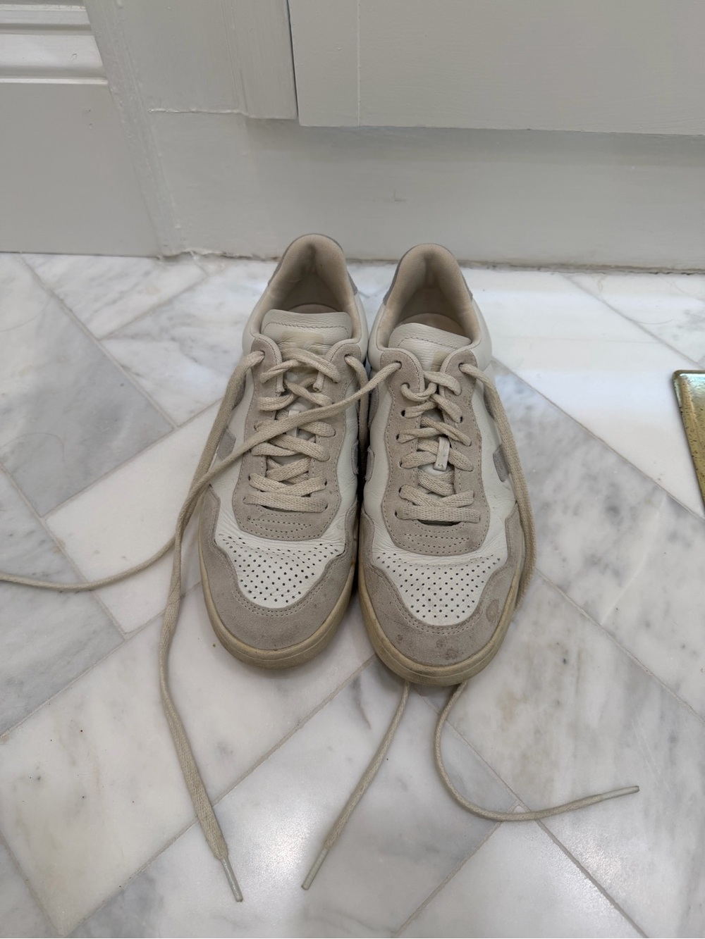 Veja V-90 Sneakers Cream Beige Leather Suede Size 6